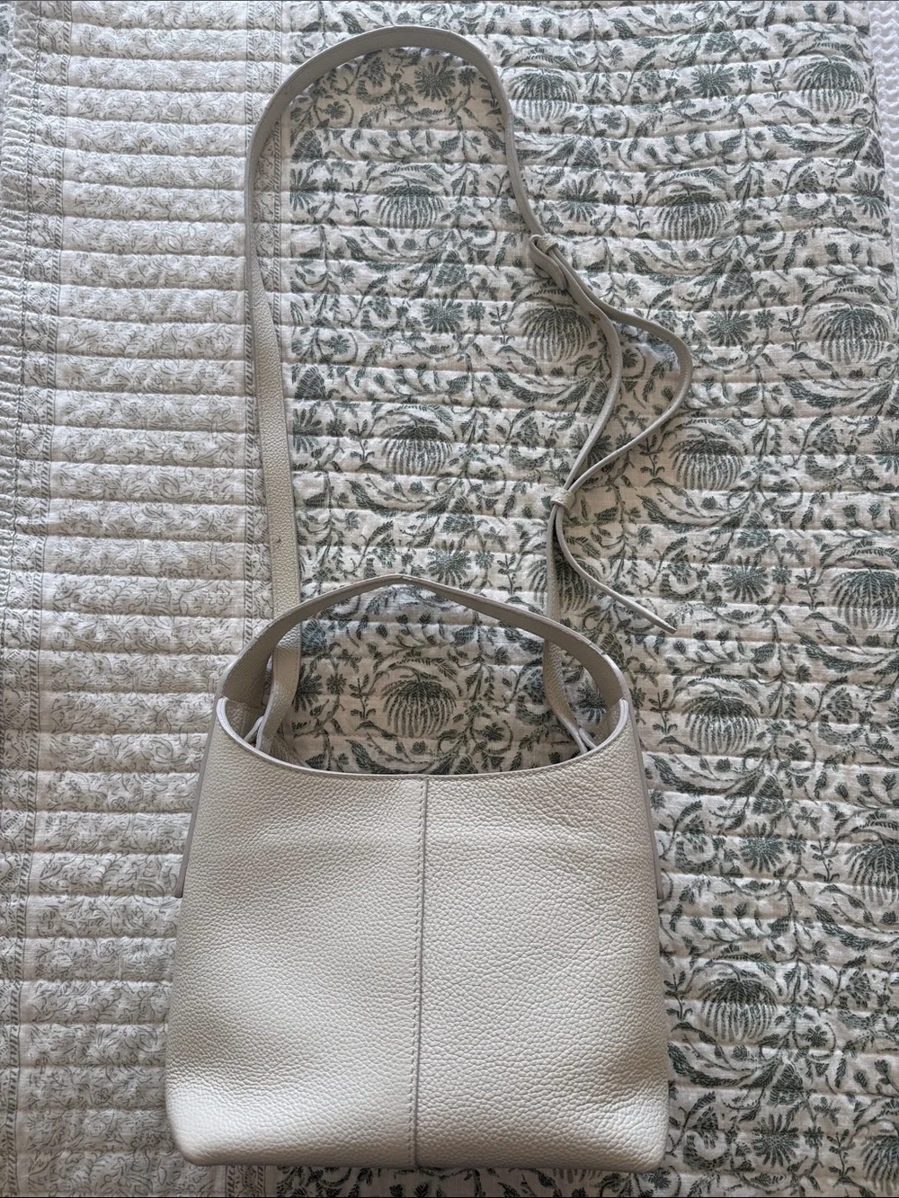 Banana Republic Italian Leather Bucket Bag